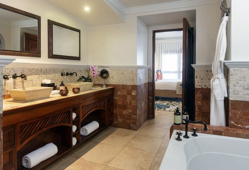 ویلای 2 خوابه با چشمانداز دریا, Cap Maison Resort & Spa