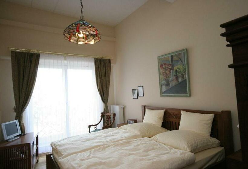 חדר סטנדרט, Gutenberger