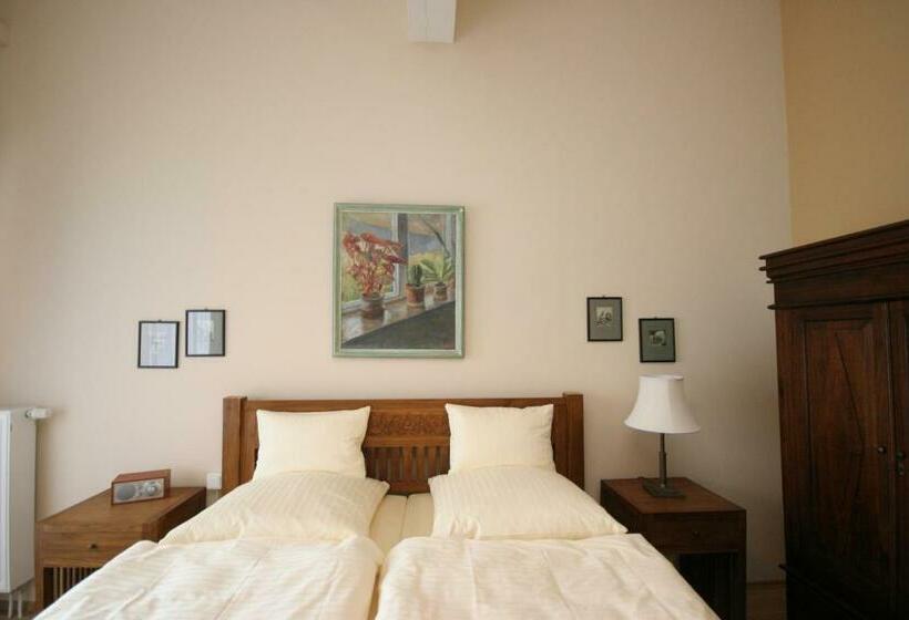 חדר סטנדרט, Gutenberger