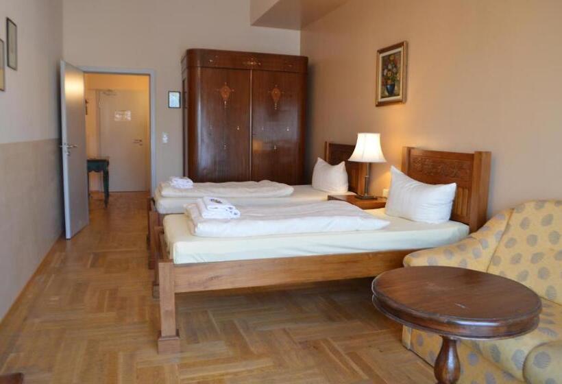 חדר סטנדרט, Gutenberger