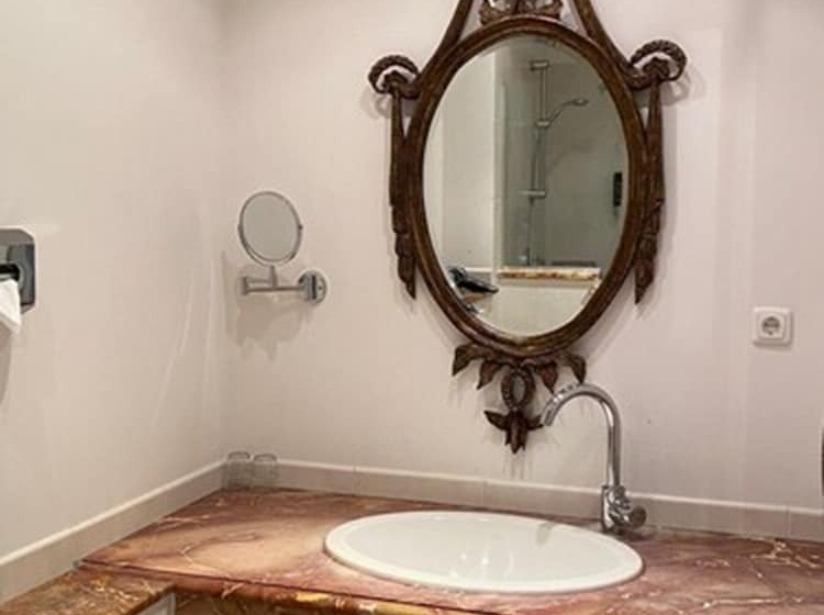 חדר סטנדרט יחיד, Gutenberger