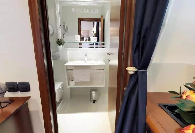 اتاق استاندارد, Historic Boutique Hotel Cattaro