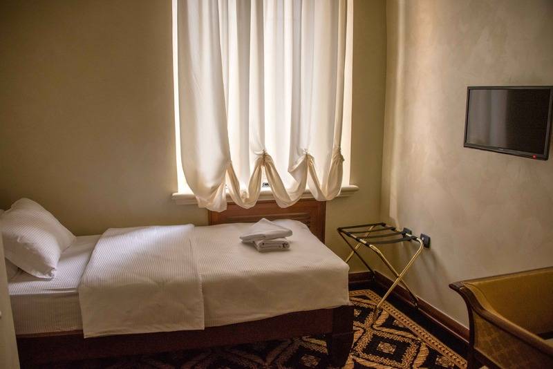 سوییت لوکس, Historic Boutique Hotel Cattaro