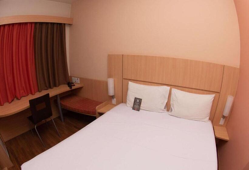 غرفة قياسية, Ibis Contagem Ceasa