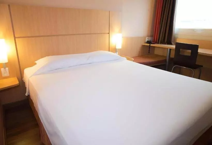 Standard-huone, Ibis Contagem Ceasa