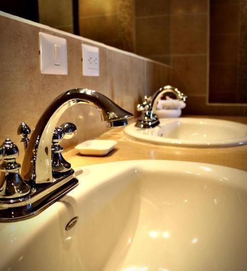 סוויטה משפחתית, Luisiana