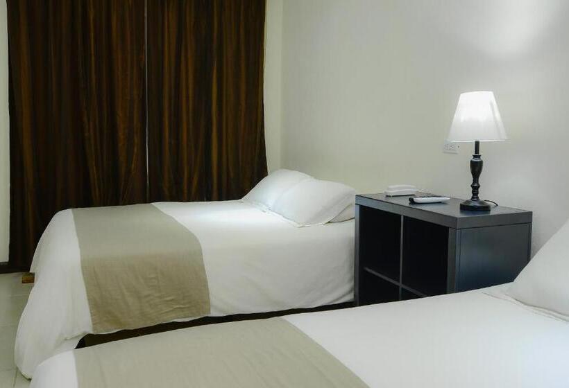 חדר סטנדרט מותאם לאדם עם מוגבלויות, Luisiana