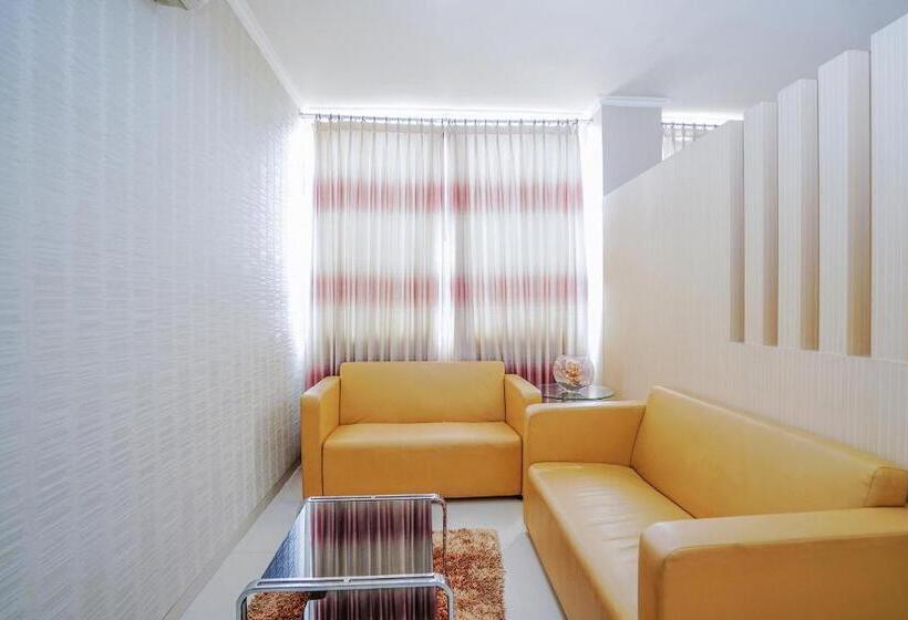 Suite Deluxe, Maumu  & Lounge