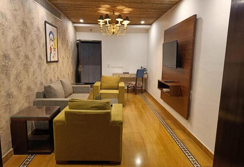 套房, Natraj  Rishikesh