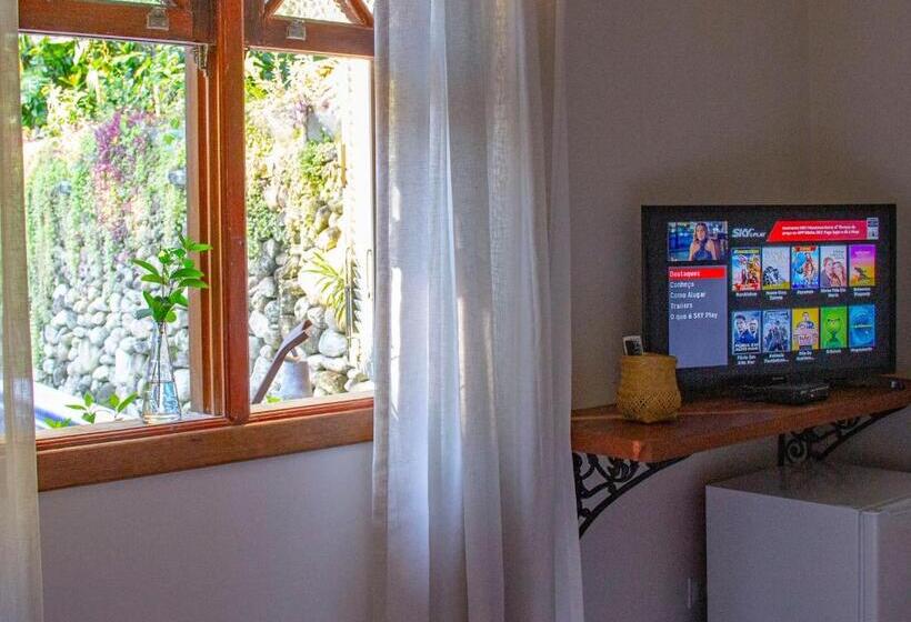 스탠다드 트리플 룸, Pousada Camburi