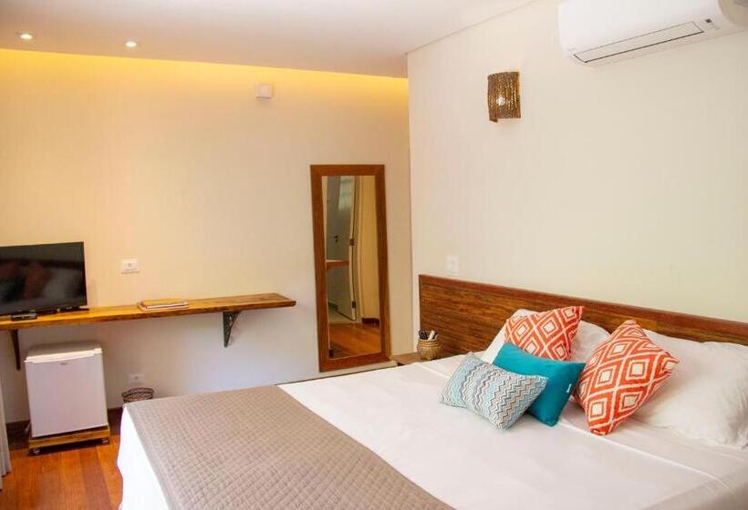 스탠다드 트리플 발코니 룸, Pousada Camburi