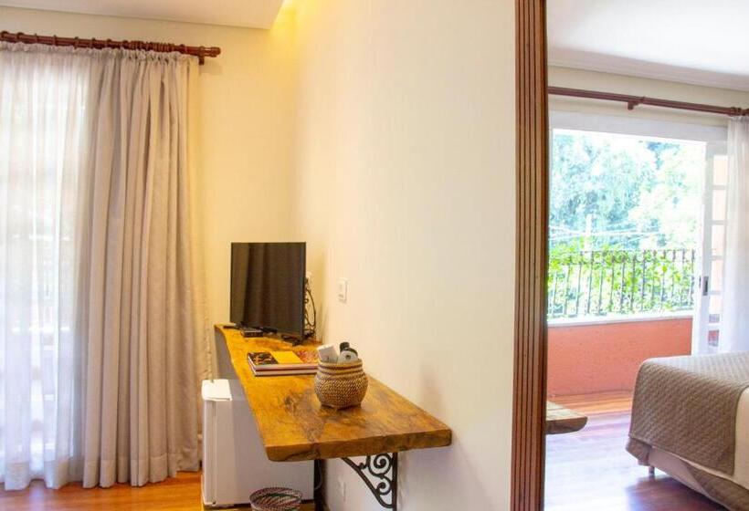 스탠다드 트리플 발코니 룸, Pousada Camburi