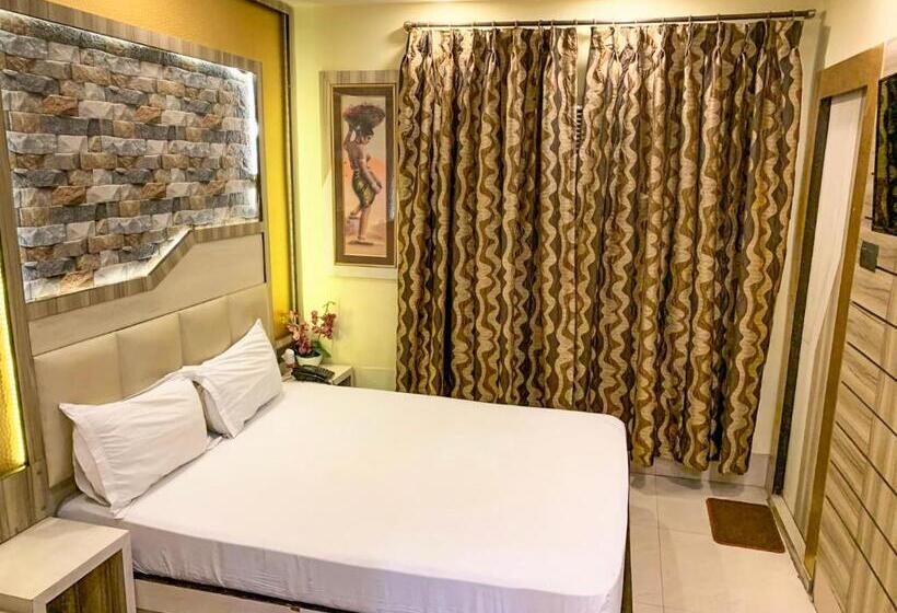 Quarto Familiar, Shila International