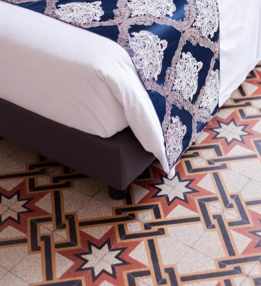 اتاق سوپریور چهار تخته, St. James