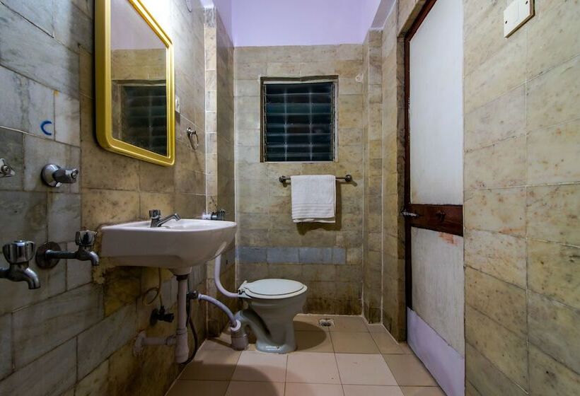 חדר דלוקס, The Mira Goa