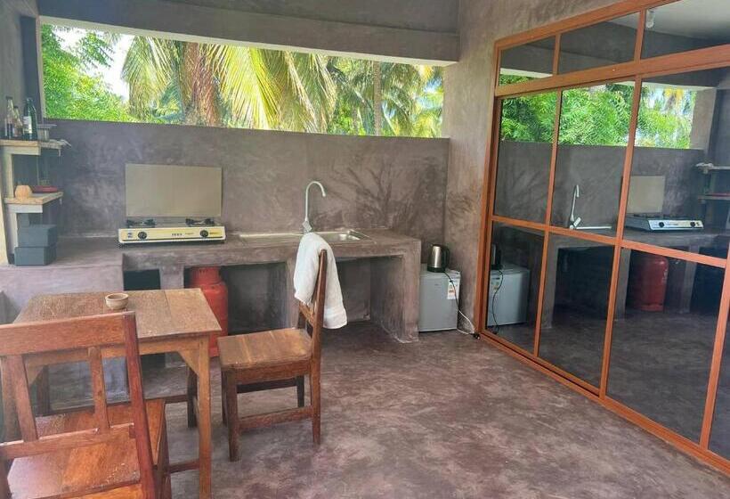 Standard Værelse m. Terrasse, Freshi Residence