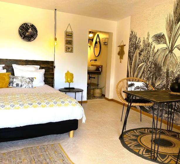 ガーデンビュースタンダードルーム, Le Mas De San Lou