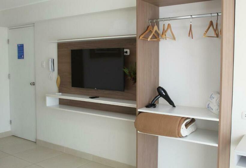 اتاق سوپریور با تخت بزرگ, Luxotel Chincha