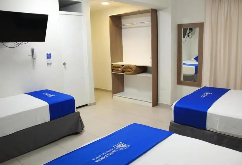 コンフォートトリプルルーム, Luxotel Chincha