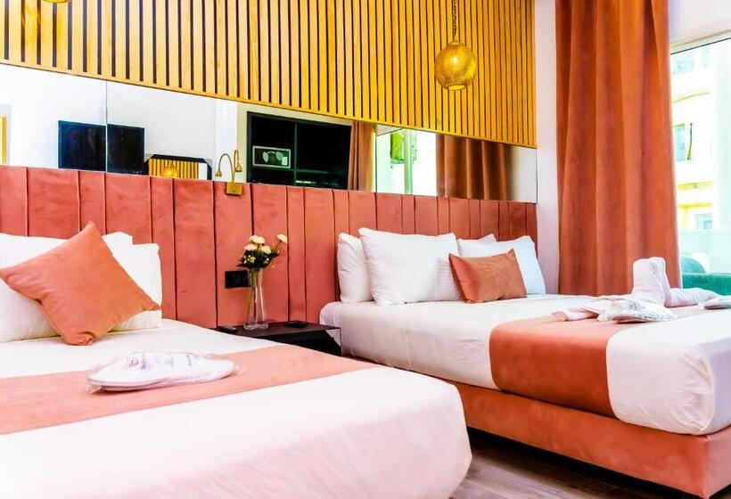 اتاق استاندارد, Les Ambassadeurs