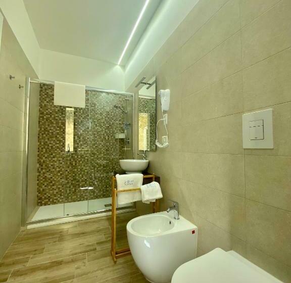 اتاق کلاسیک سه تخته, Giglio Di Mare Rooms