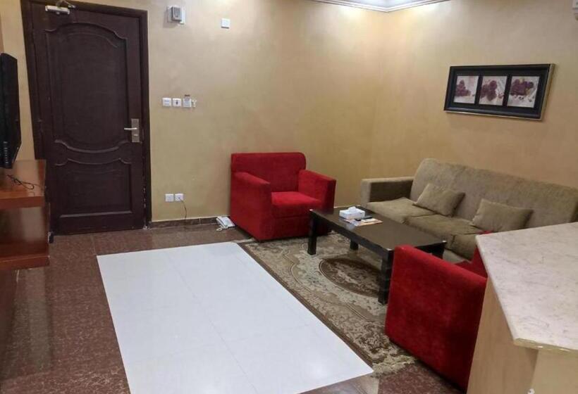 ３ベッドルームアパートメント, فندق لمسات نجران