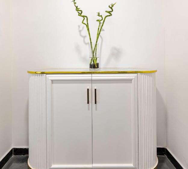 سوییت خانوادگی, فندق دان لاونج