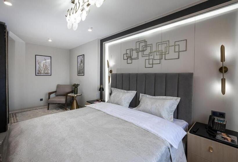 آپارتمان لوکس 1 خوابه, Irtysh