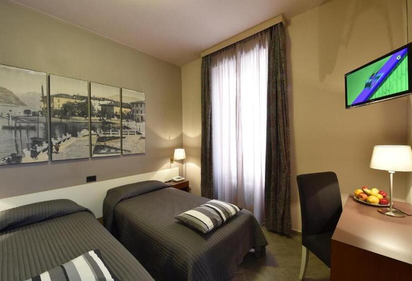 חדר סטנדרט, Ambra Hotel   The Only Central Lakeside Hotel In Iseo