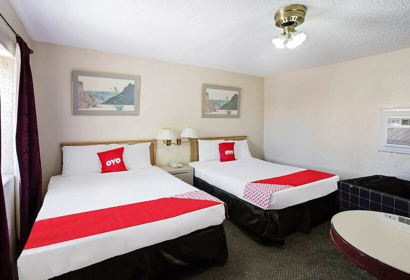 חדר סטנדרט עם מיטת קווין, OYO Hotel Yuma AZ - I-8 US-95