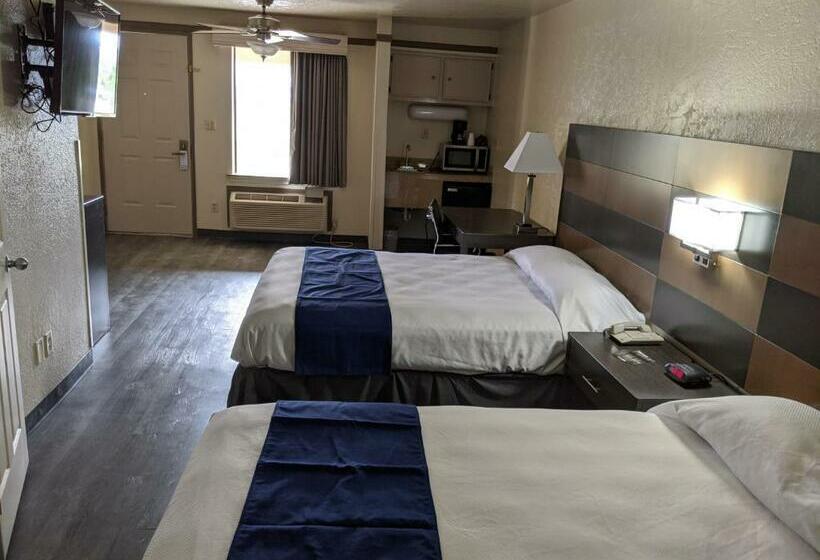 غرفة ديلوكس, Atrium Inn