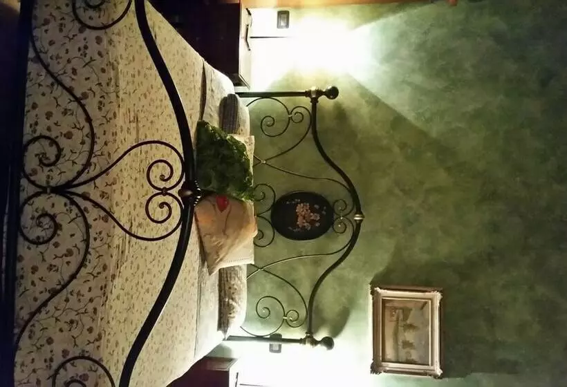 Standard Yhden Hengen Huone, La Cascina Di Alice