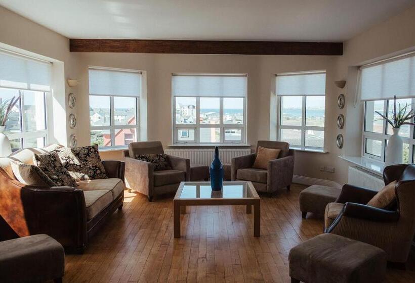 침실 2개 아파트, Lehinch Lodge