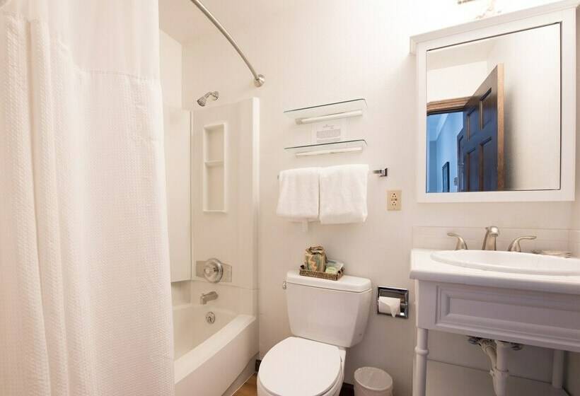 غرفة قياسية سرير مزدوج, Elk Mountain Lodge