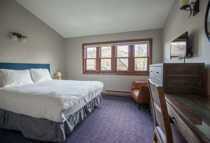 غرفة قياسية سرير مزدوج, Elk Mountain Lodge