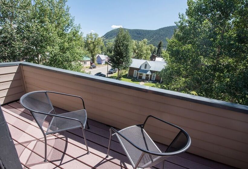 Номер Стандарт Двуспальная Кровать, Elk Mountain Lodge