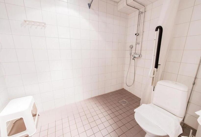 스탠다드 트리플 룸, Forenom Aparthotel Helsinki Kamppi   Contactless Check In