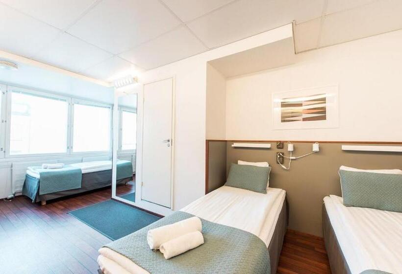 스탠다드 트리플 룸, Forenom Aparthotel Helsinki Kamppi   Contactless Check In