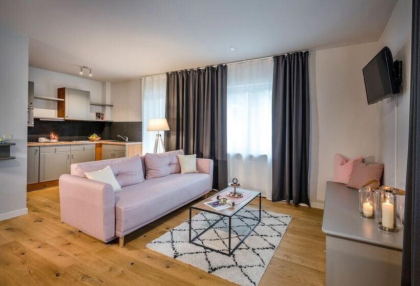 Quarto standard, Mana Lisa Boutique