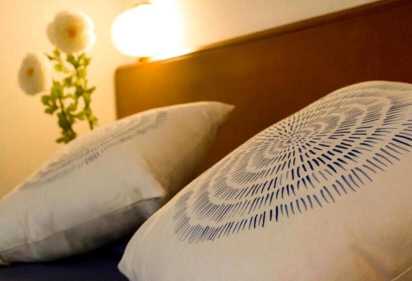 Chambre Standard avec Balcon, Domus