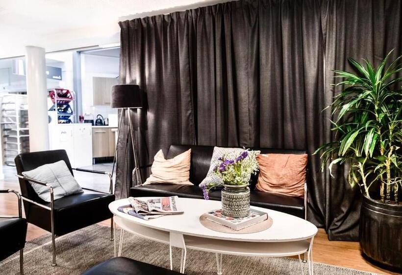 スタンダードシングルルーム, L Morby  Danderyd Hospital