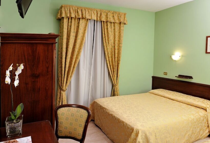 Номер Стандарт, L Ottava