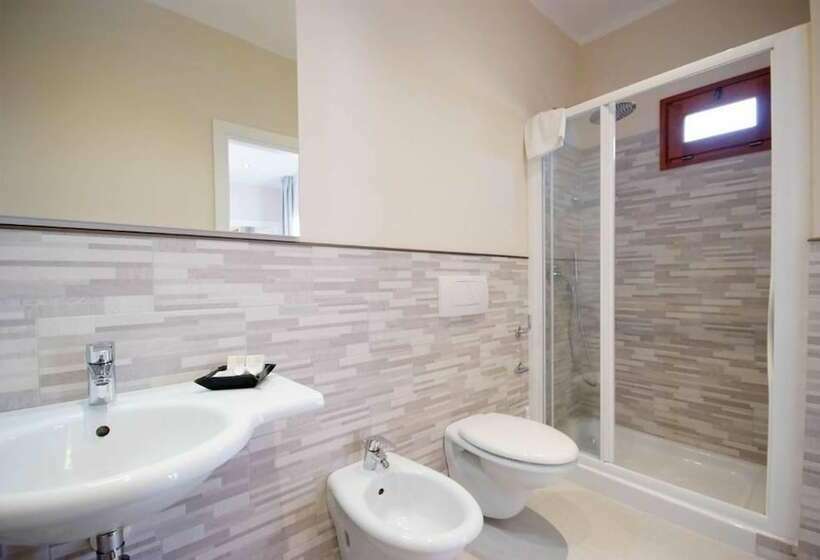 Номер Стандарт Вид на Море, La Perla Del Golfo