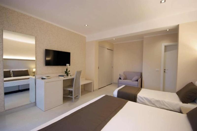 Triple Room Sea View, La Perla Del Golfo