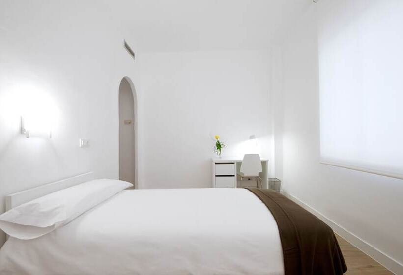 اتاق استاندارد یک نفره, Neomagna Madrid