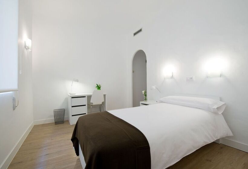 اتاق استاندارد یک نفره, Neomagna Madrid