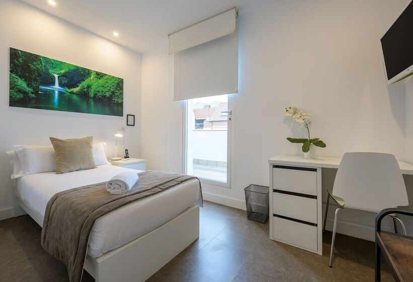 اتاق سوپریور یک تخته, Neomagna Madrid