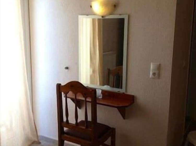 غرفة قياسية مطلّة علي البحر, Pfaffenhofen