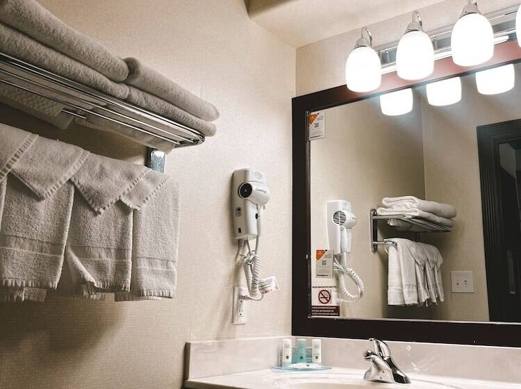 Номер Стандарт 2 Двуспальные Кровати, Velora Hinton, Ascend Hotel Collection