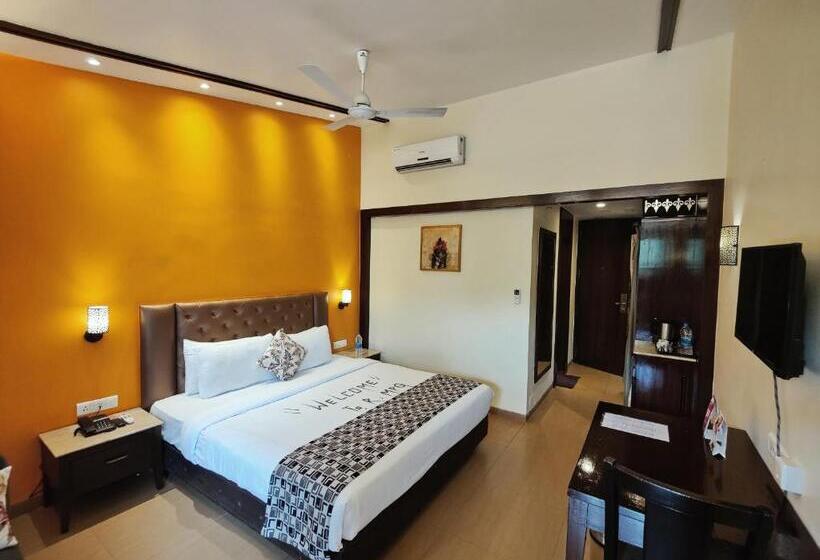 غرفة ديلوكس, Regenta Mpg Club